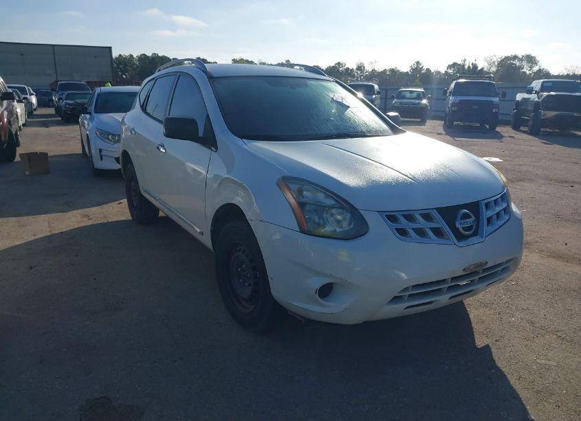 2015 Nissan Rogue SELECT S (VIN JN8AS5MT0FW154640) main photo