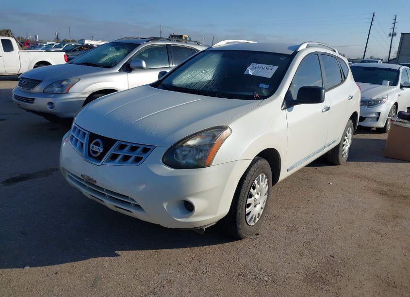 Photo 2 of 2015 Nissan Rogue SELECT S (VIN JN8AS5MT0FW154640)