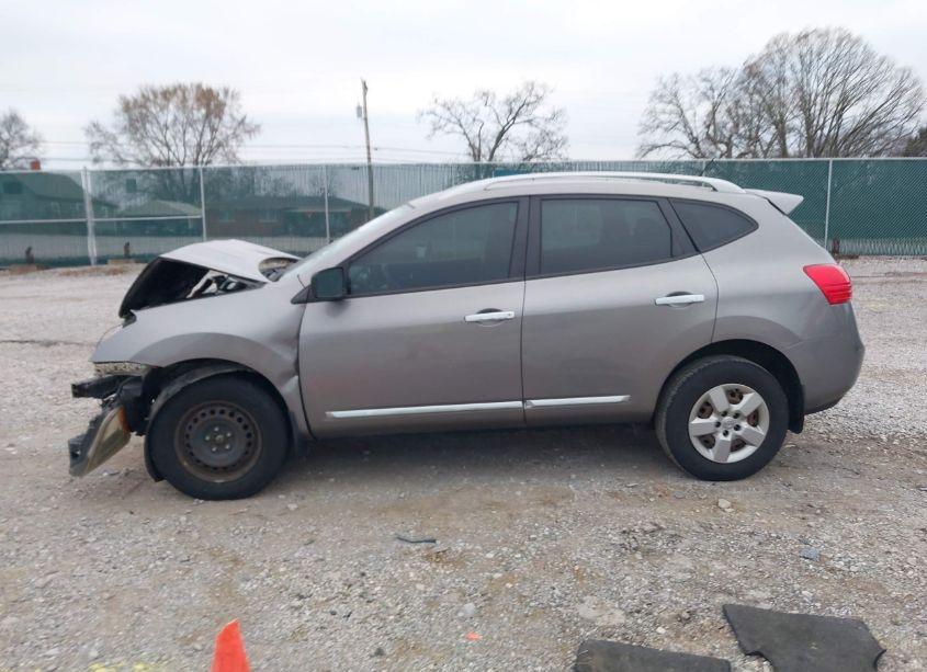 Photo 13 of 2015 Nissan Rogue SELECT S (VIN JN8AS5MT0FW155545)