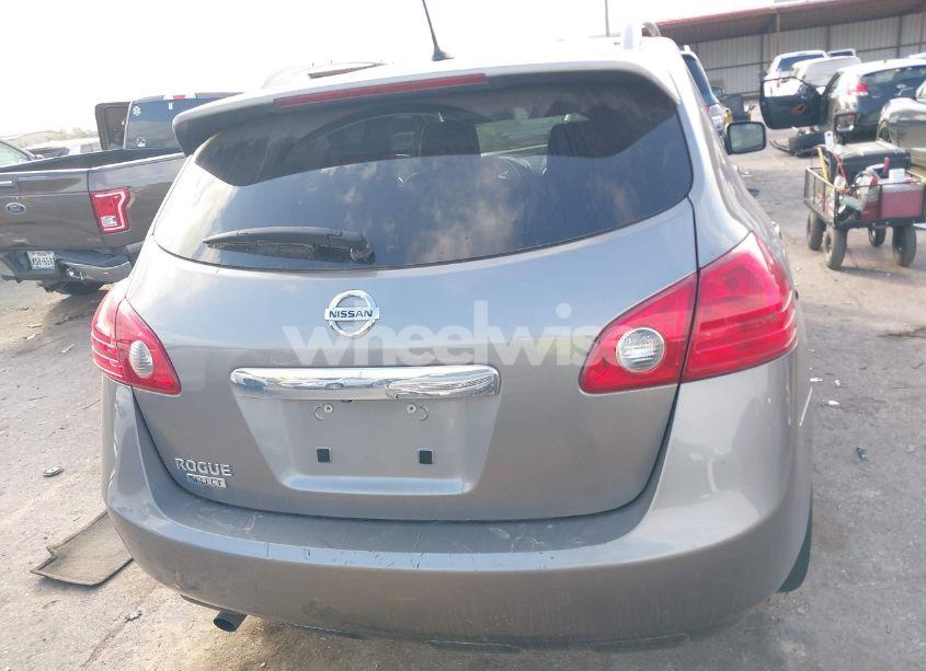 Photo 16 of 2015 Nissan Rogue SELECT S (VIN JN8AS5MT0FW161345)