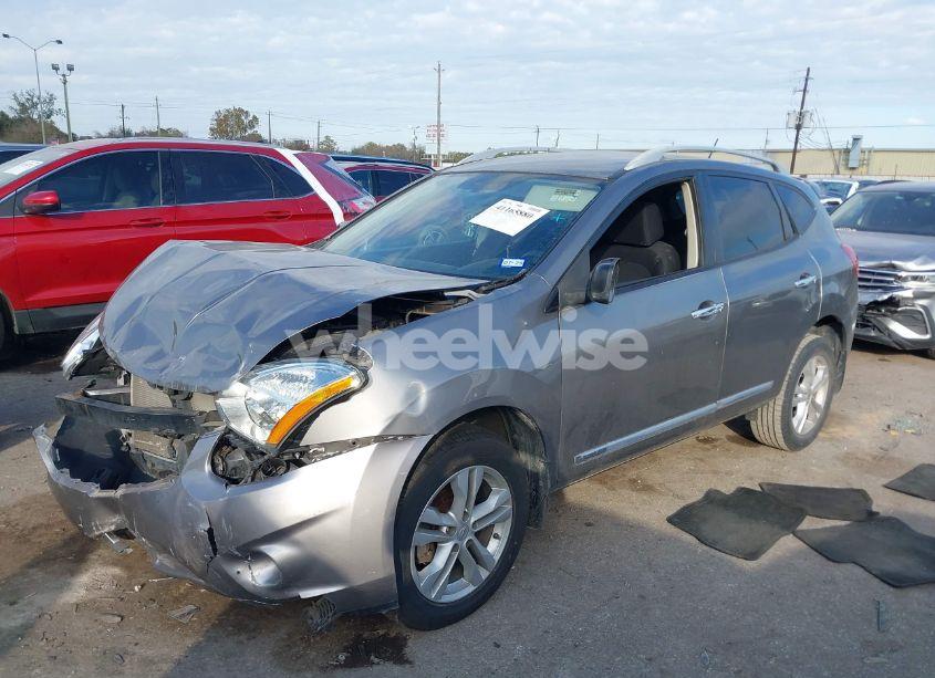 Photo 2 of 2015 Nissan Rogue SELECT S (VIN JN8AS5MT0FW161345)