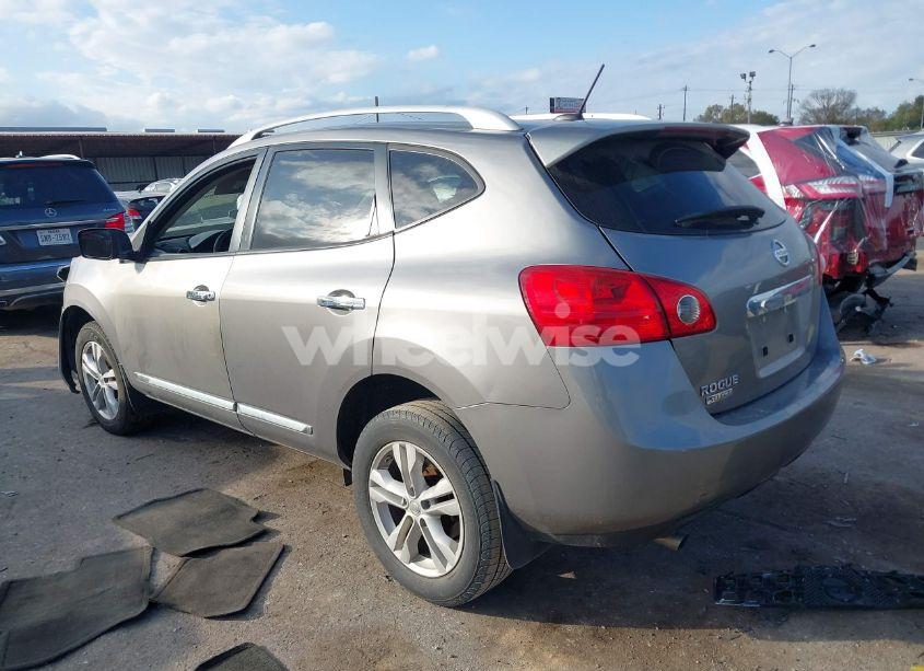 Photo 3 of 2015 Nissan Rogue SELECT S (VIN JN8AS5MT0FW161345)