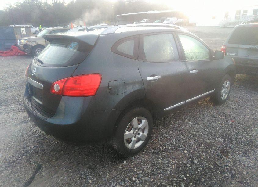 Photo 4 of 2015 Nissan Rogue SELECT S (VIN JN8AS5MT0FW670965)