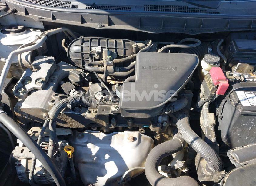 Photo 10 of 2010 Nissan Rogue S (VIN JN8AS5MT1AW028733)