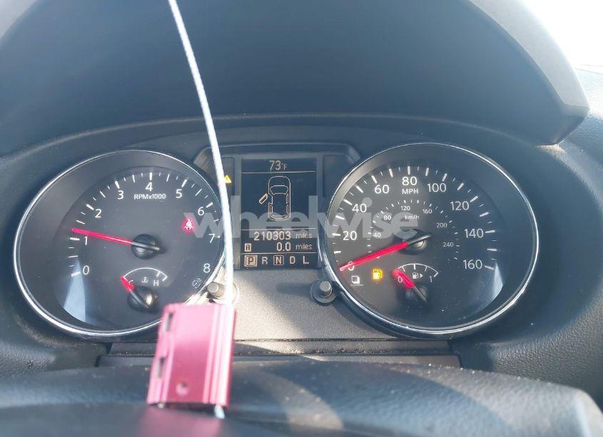 Photo 7 of 2011 Nissan Rogue S (VIN JN8AS5MT1BW169982)