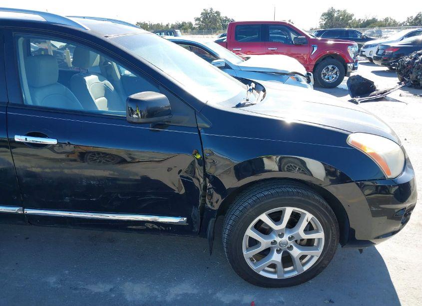 Photo 6 of 2011 Nissan Rogue SV (VIN JN8AS5MT1BW183929)