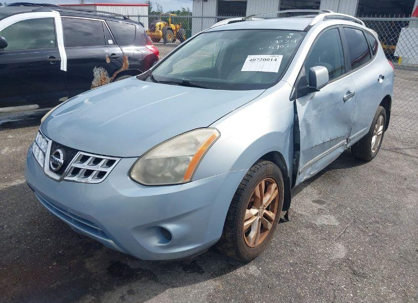 Photo 2 of 2012 Nissan Rogue SV (VIN JN8AS5MT1CW255908)