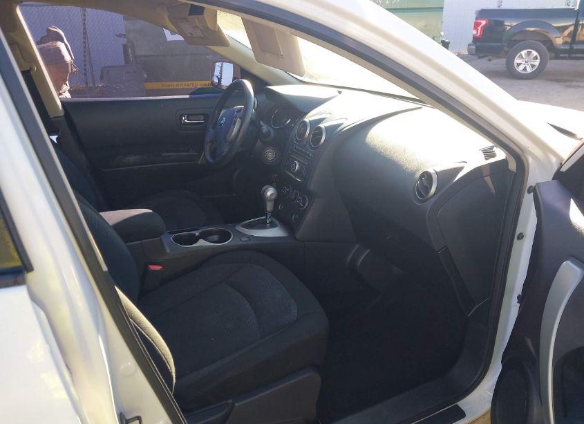 Photo 5 of 2012 Nissan Rogue S (VIN JN8AS5MT1CW298533)