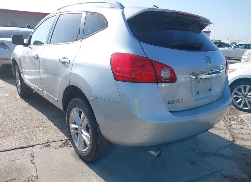 Photo 3 of 2012 Nissan Rogue SV (VIN JN8AS5MT1CW604744)