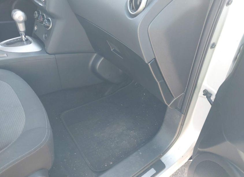 Photo 5 of 2012 Nissan Rogue SV (VIN JN8AS5MT1CW604744)