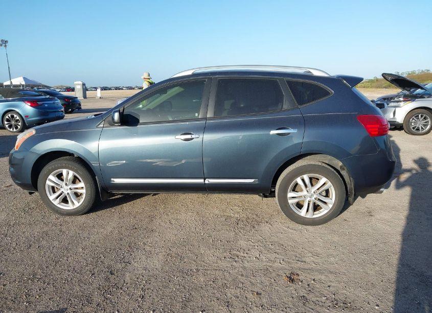 Photo 14 of 2013 Nissan Rogue SV (VIN JN8AS5MT1DW001584)