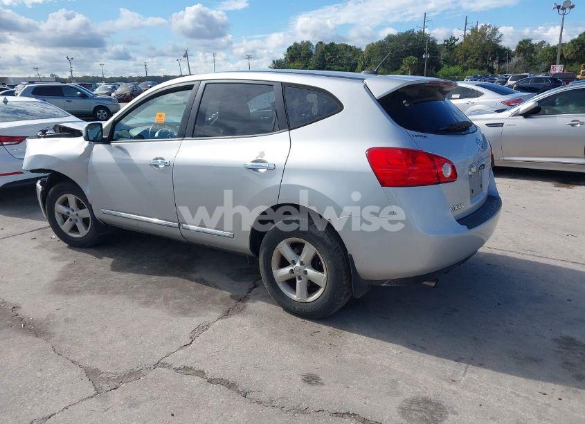 Photo 3 of 2013 Nissan Rogue S (VIN JN8AS5MT1DW017803)