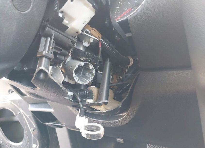 Photo 17 of 2013 Nissan Rogue S (VIN JN8AS5MT1DW019177)