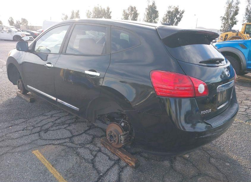 Photo 3 of 2013 Nissan Rogue S (VIN JN8AS5MT1DW019177)