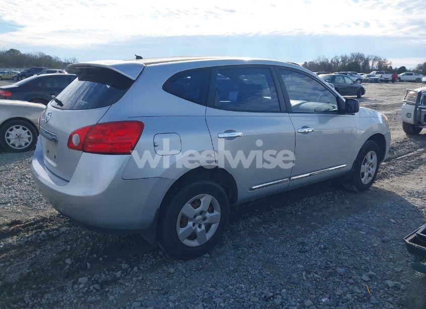 Photo 4 of 2013 Nissan Rogue S (VIN JN8AS5MT1DW022340)