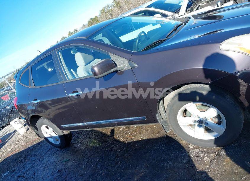 Photo 13 of 2013 Nissan Rogue S (VIN JN8AS5MT1DW513572)