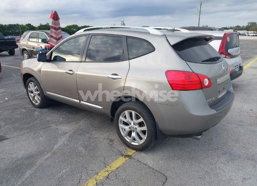 Photo 3 of 2013 Nissan Rogue SV W/SL PKG (VIN JN8AS5MT1DW513989)