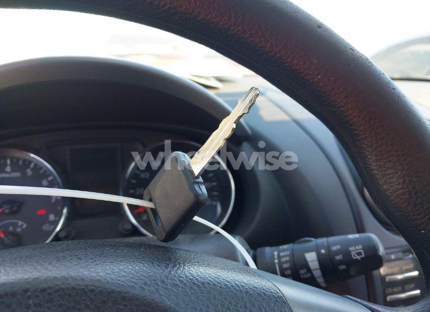 Photo 11 of 2013 Nissan Rogue S (VIN JN8AS5MT1DW517895)