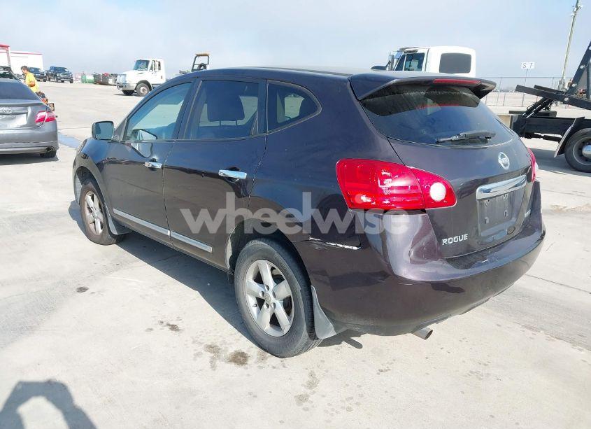 Photo 3 of 2013 Nissan Rogue S (VIN JN8AS5MT1DW525110)