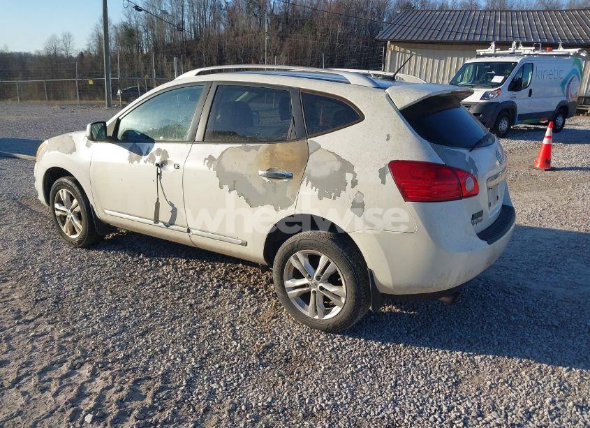 Photo 3 of 2013 Nissan Rogue SV (VIN JN8AS5MT1DW534860)