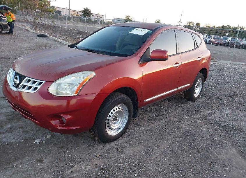 Photo 2 of 2013 Nissan Rogue S (VIN JN8AS5MT1DW541761)