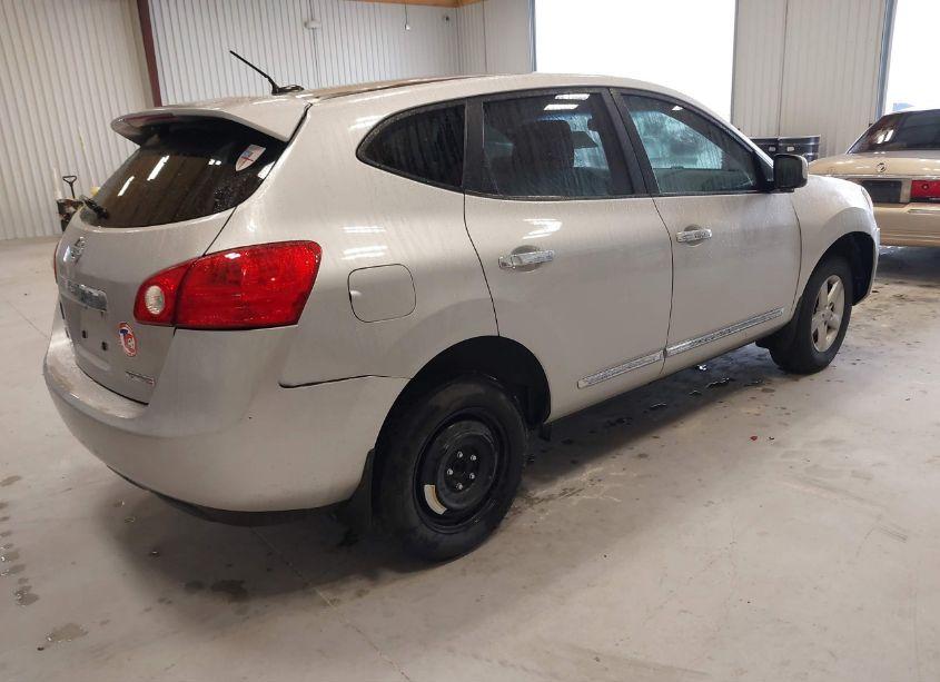 Photo 4 of 2013 Nissan Rogue S (VIN JN8AS5MT1DW549486)