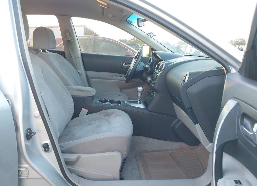 Photo 5 of 2013 Nissan Rogue S (VIN JN8AS5MT1DW549486)