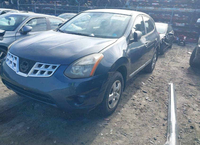 Photo 2 of 2014 Nissan Rogue SELECT S (VIN JN8AS5MT1EW101590)