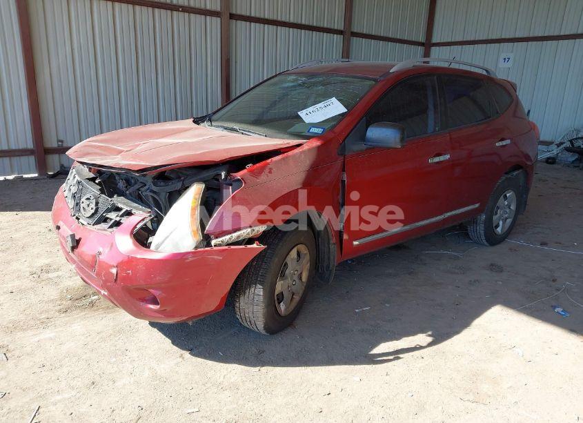 Photo 2 of 2014 Nissan Rogue SELECT S (VIN JN8AS5MT1EW104909)