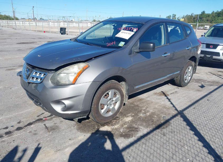 Photo 2 of 2014 Nissan Rogue SELECT S (VIN JN8AS5MT1EW613964)