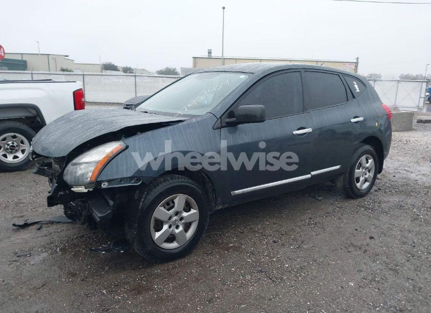 Photo 2 of 2014 Nissan Rogue SELECT S (VIN JN8AS5MT1EW615486)