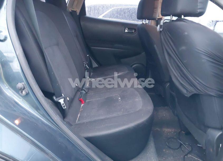 Photo 8 of 2014 Nissan Rogue SELECT S (VIN JN8AS5MT1EW615486)