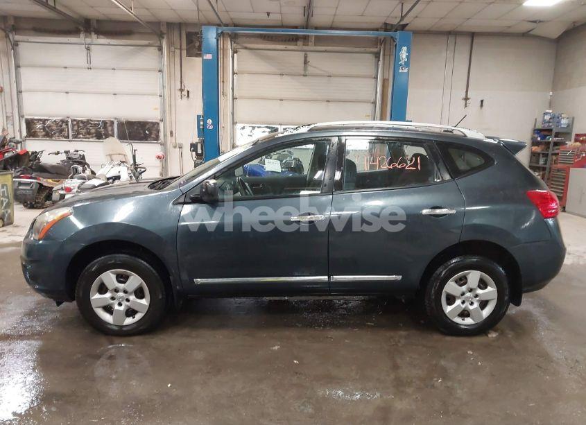 Photo 14 of 2014 Nissan Rogue SELECT S (VIN JN8AS5MT1EW618307)