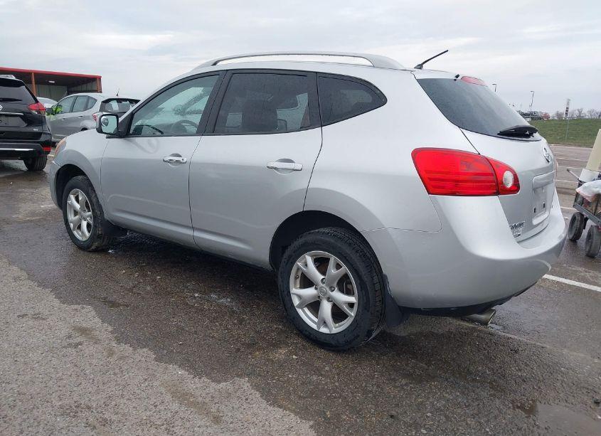 Photo 3 of 2010 Nissan Rogue SL (VIN JN8AS5MT2AW028319)