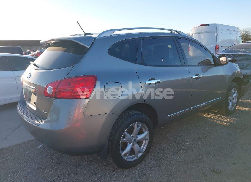 Photo 4 of 2011 Nissan Rogue SV (VIN JN8AS5MT2BW170381)