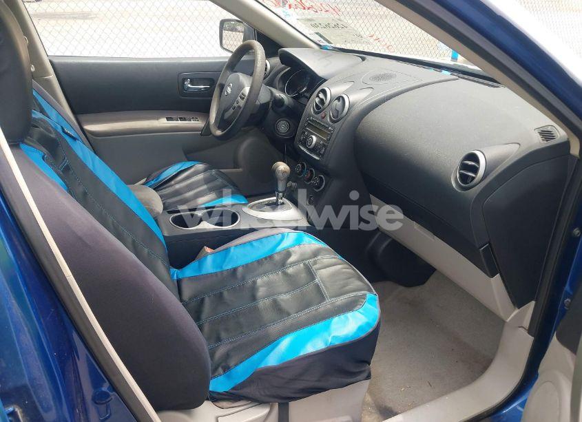 Photo 5 of 2011 Nissan Rogue S (VIN JN8AS5MT2BW176682)