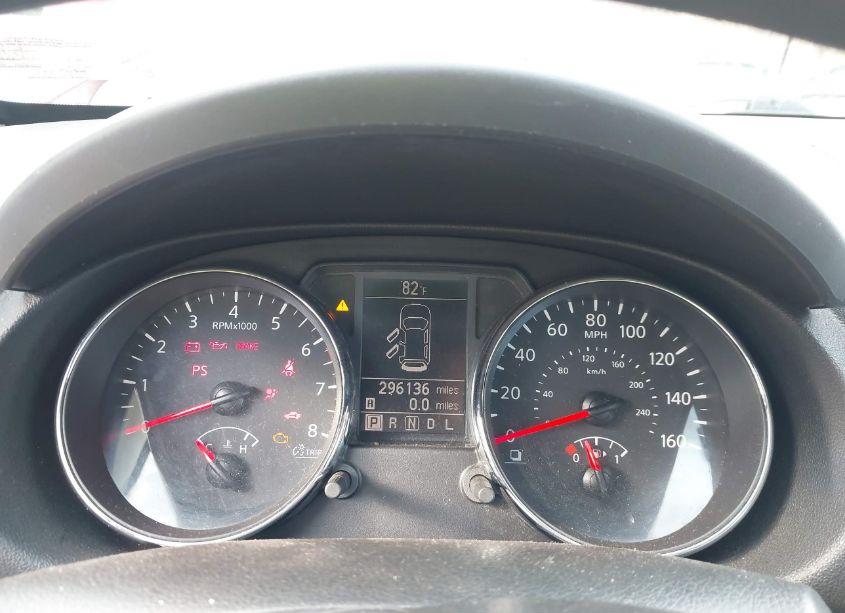 Photo 7 of 2011 Nissan Rogue S (VIN JN8AS5MT2BW180439)