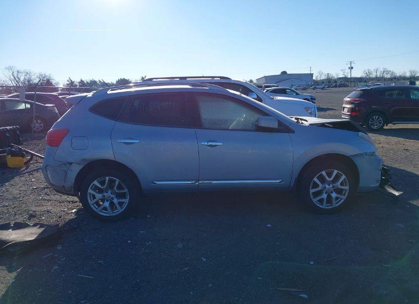 Photo 13 of 2011 Nissan Rogue SV (VIN JN8AS5MT2BW187729)