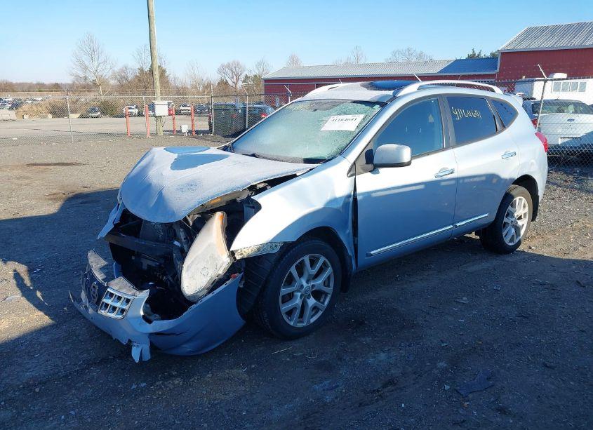 Photo 2 of 2011 Nissan Rogue SV (VIN JN8AS5MT2BW187729)