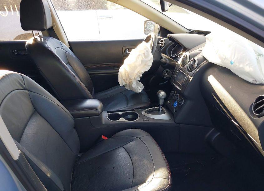 Photo 5 of 2011 Nissan Rogue SV (VIN JN8AS5MT2BW187729)