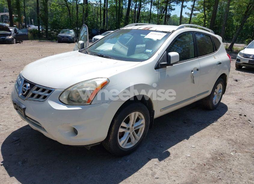 Photo 2 of 2012 Nissan Rogue SV (VIN JN8AS5MT2CW268201)