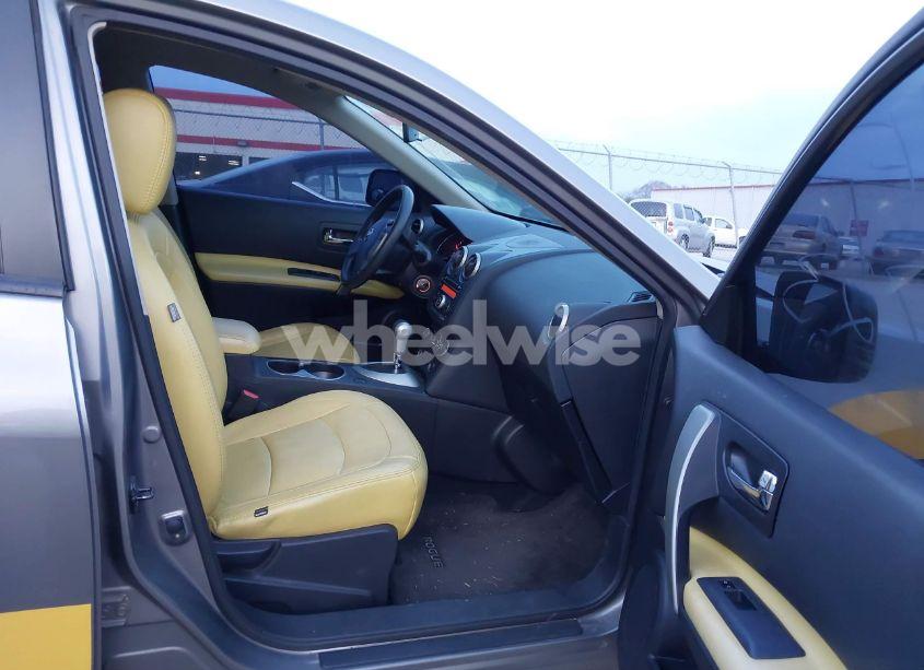 Photo 5 of 2012 Nissan Rogue S (VIN JN8AS5MT2CW277478)