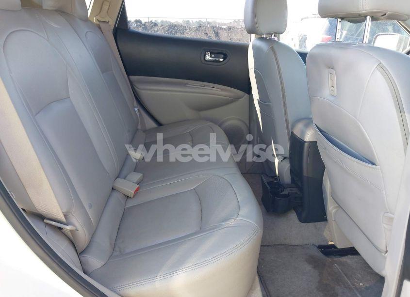 Photo 8 of 2012 Nissan Rogue SV (VIN JN8AS5MT2CW285726)
