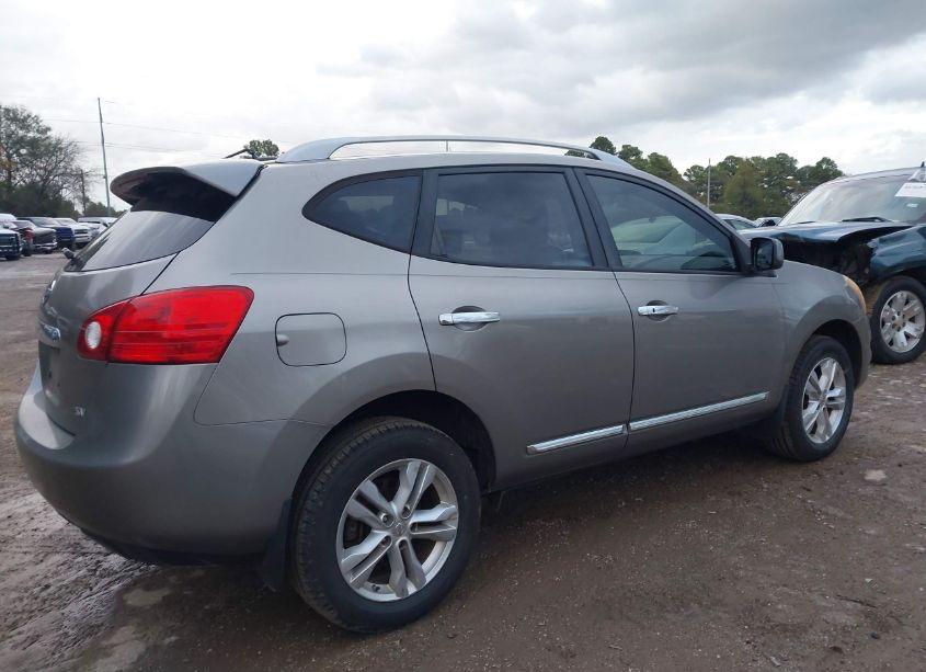 Photo 4 of 2013 Nissan Rogue SV (VIN JN8AS5MT2DW012495)