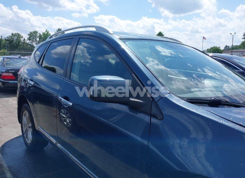 Photo 14 of 2013 Nissan Rogue SV (VIN JN8AS5MT2DW013436)