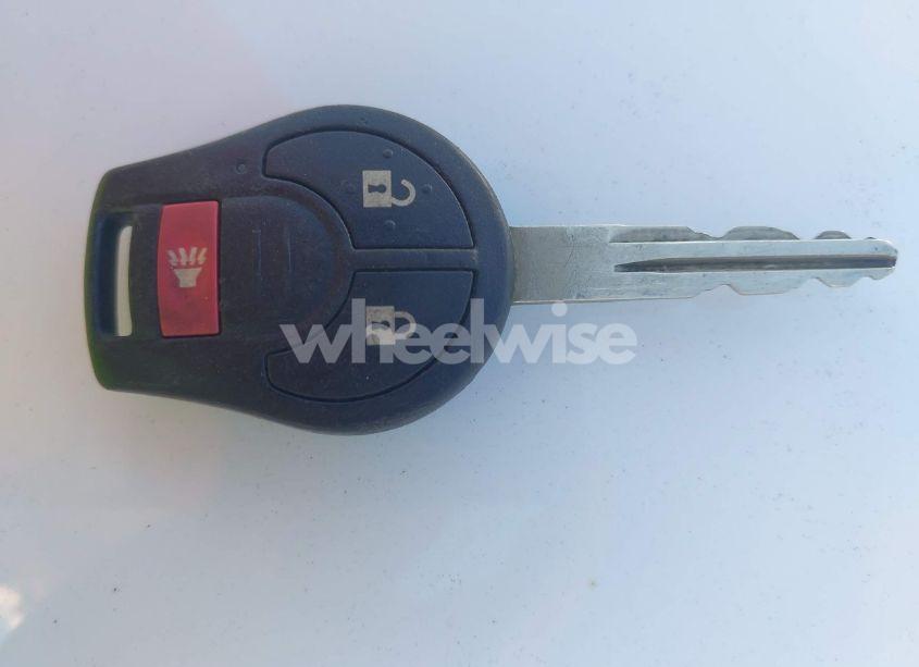 Photo 11 of 2013 Nissan Rogue S (VIN JN8AS5MT2DW016336)