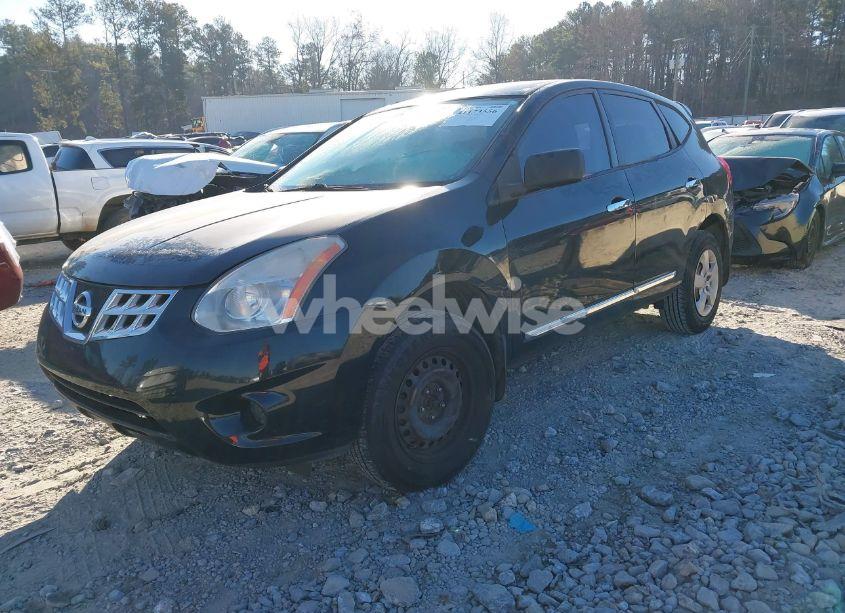 Photo 2 of 2013 Nissan Rogue S (VIN JN8AS5MT2DW504721)