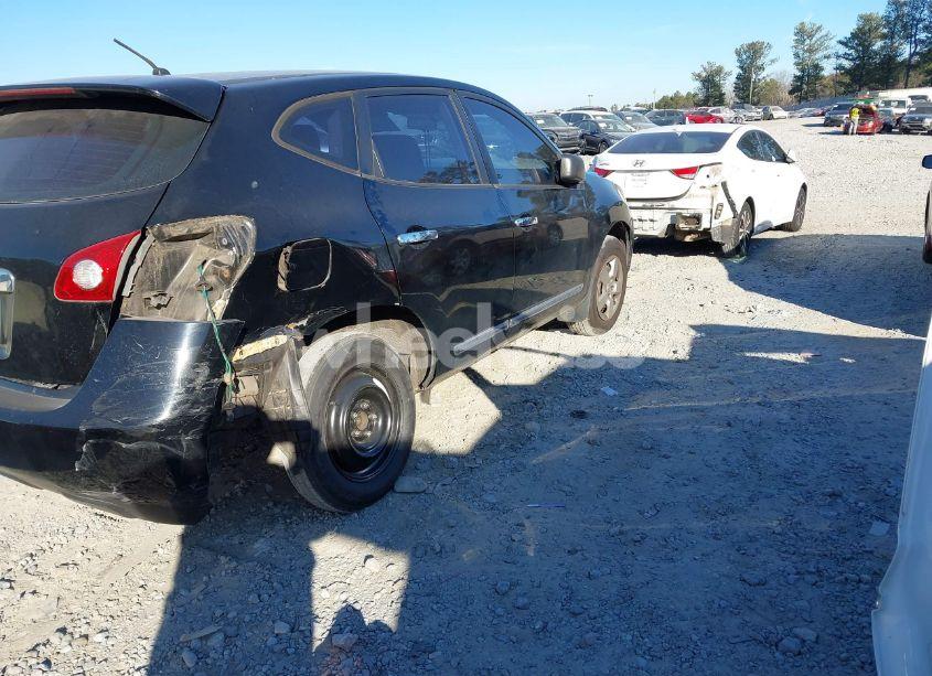 Photo 4 of 2013 Nissan Rogue S (VIN JN8AS5MT2DW504721)