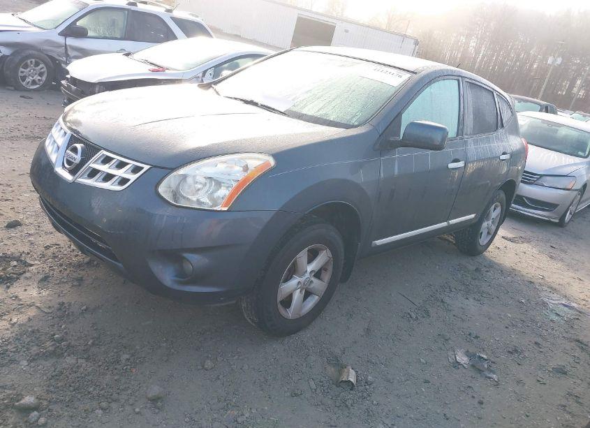 Photo 2 of 2013 Nissan Rogue S (VIN JN8AS5MT2DW510910)