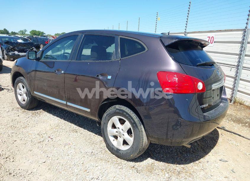 Photo 3 of 2013 Nissan Rogue S (VIN JN8AS5MT2DW522782)
